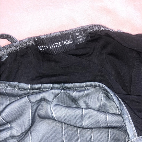 PRETTY LITTLE THING DRESS - Picture 3 of 3